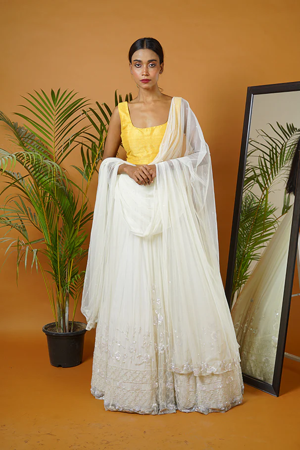 Off White Lehenga - Image 3