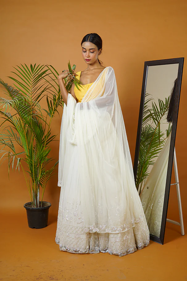 Off White Lehenga - Image 5