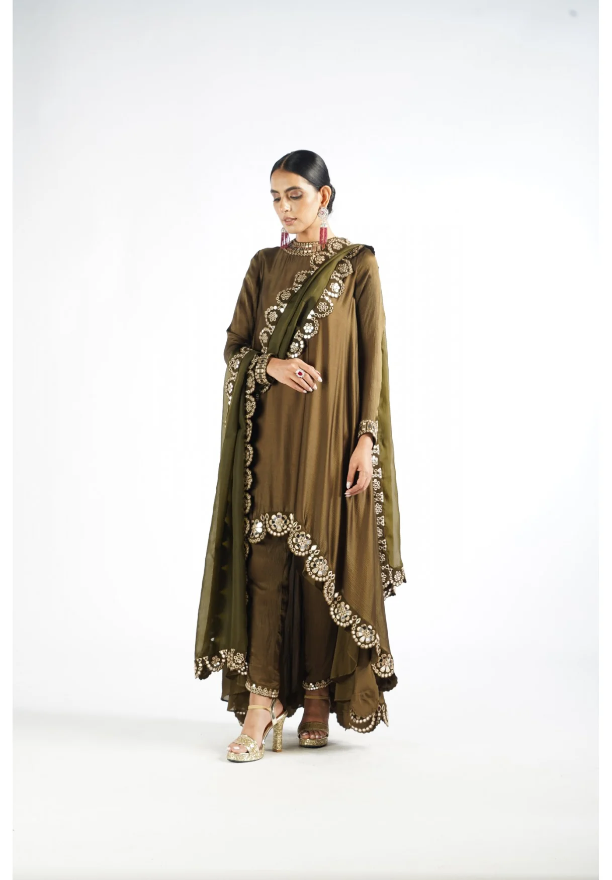 Olive Green Mirror Scallop Pant Kurta Set - Image 3