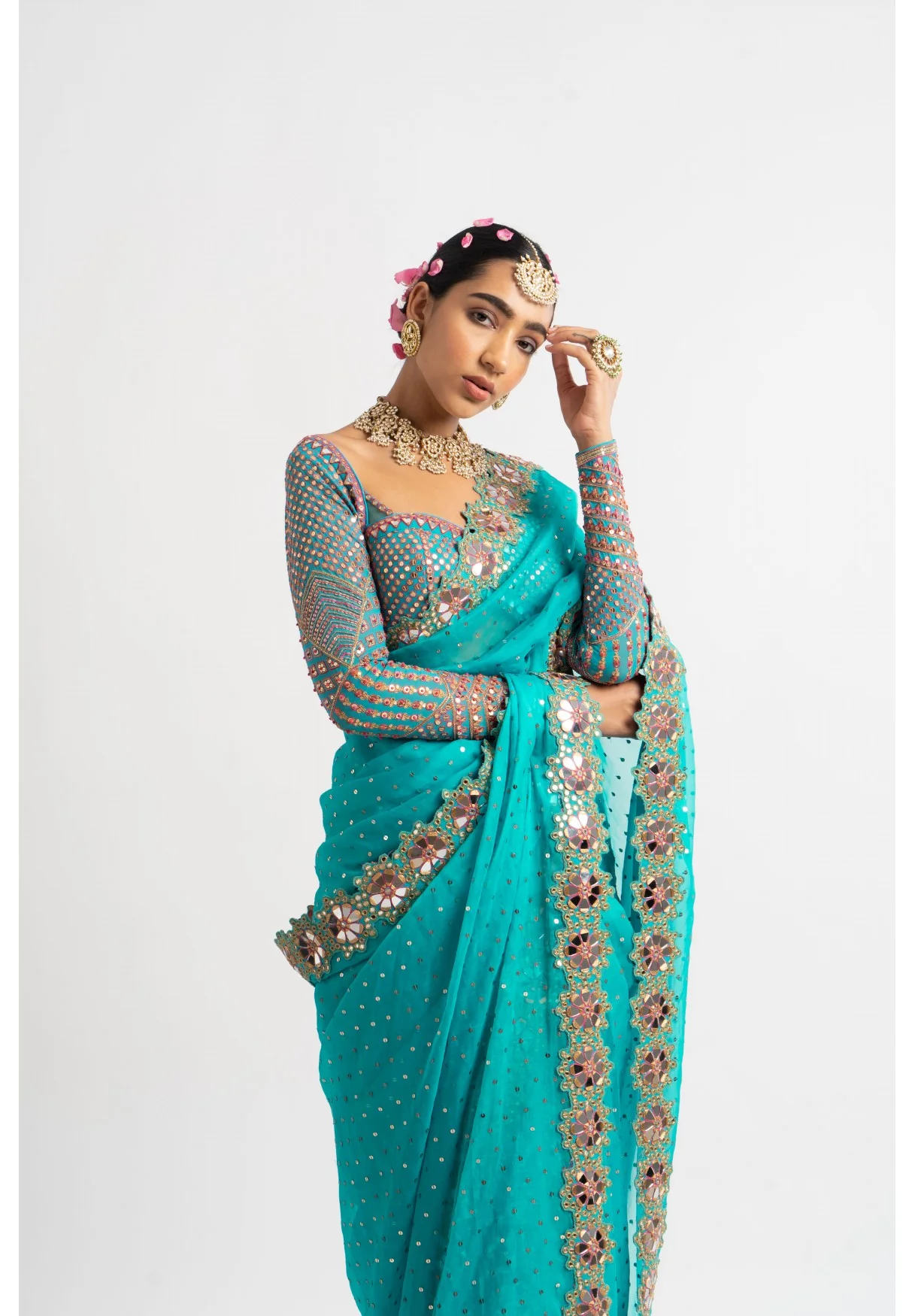 Peacock Green Hand Cut Mirror Border Saree Set - Image 5