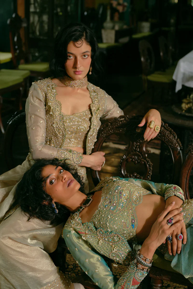 Pearl Gold Silk Zari Tissue Draped Skirt and Croped Jacket - Image 2