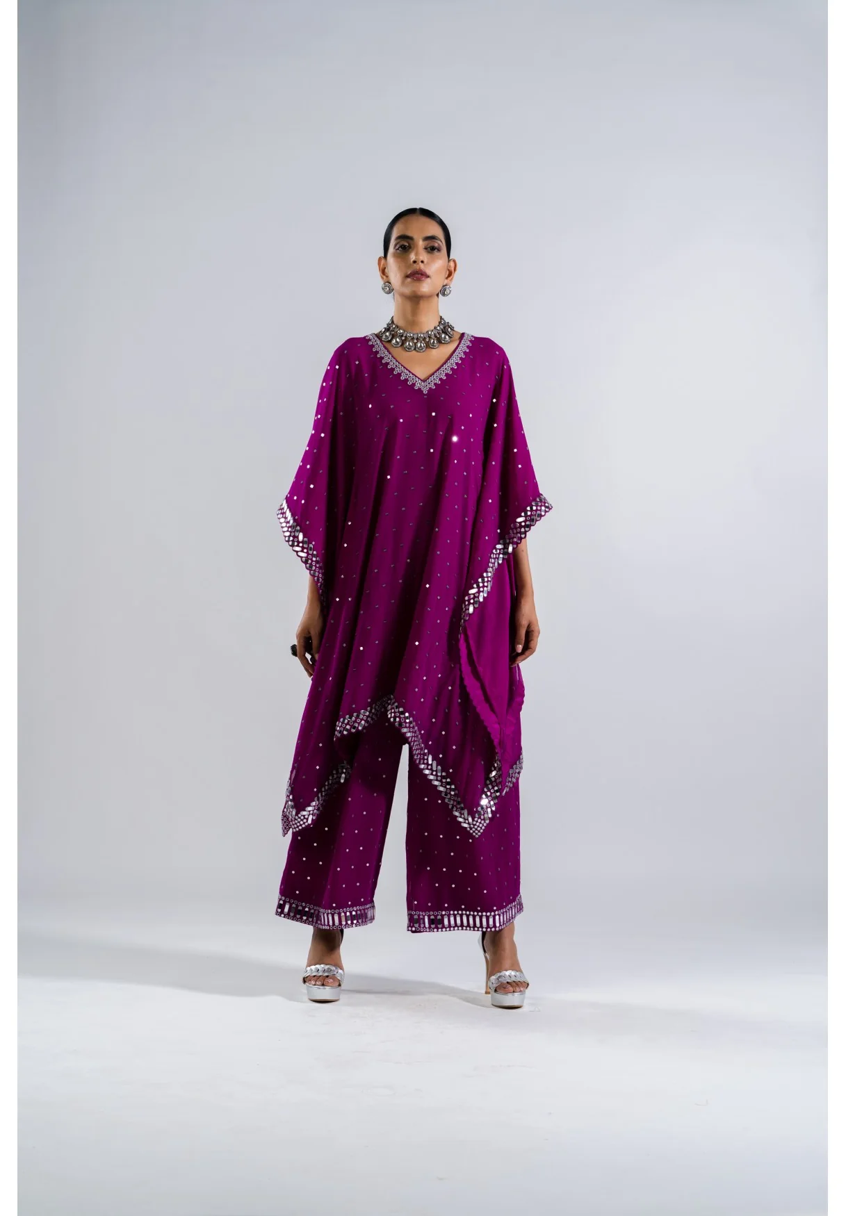 Pop Wine Kaftan Set