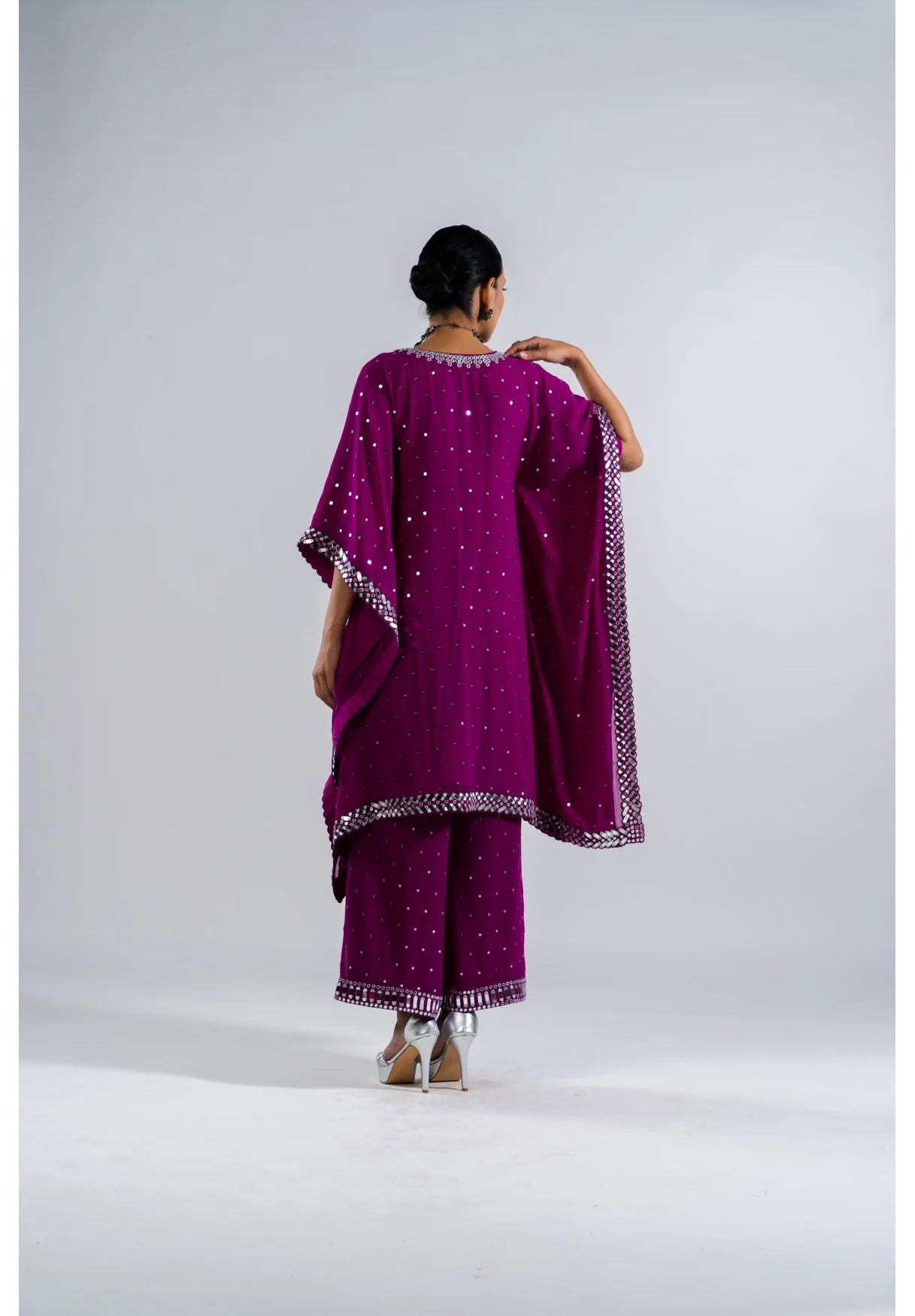 Pop Wine Kaftan Set - Image 2
