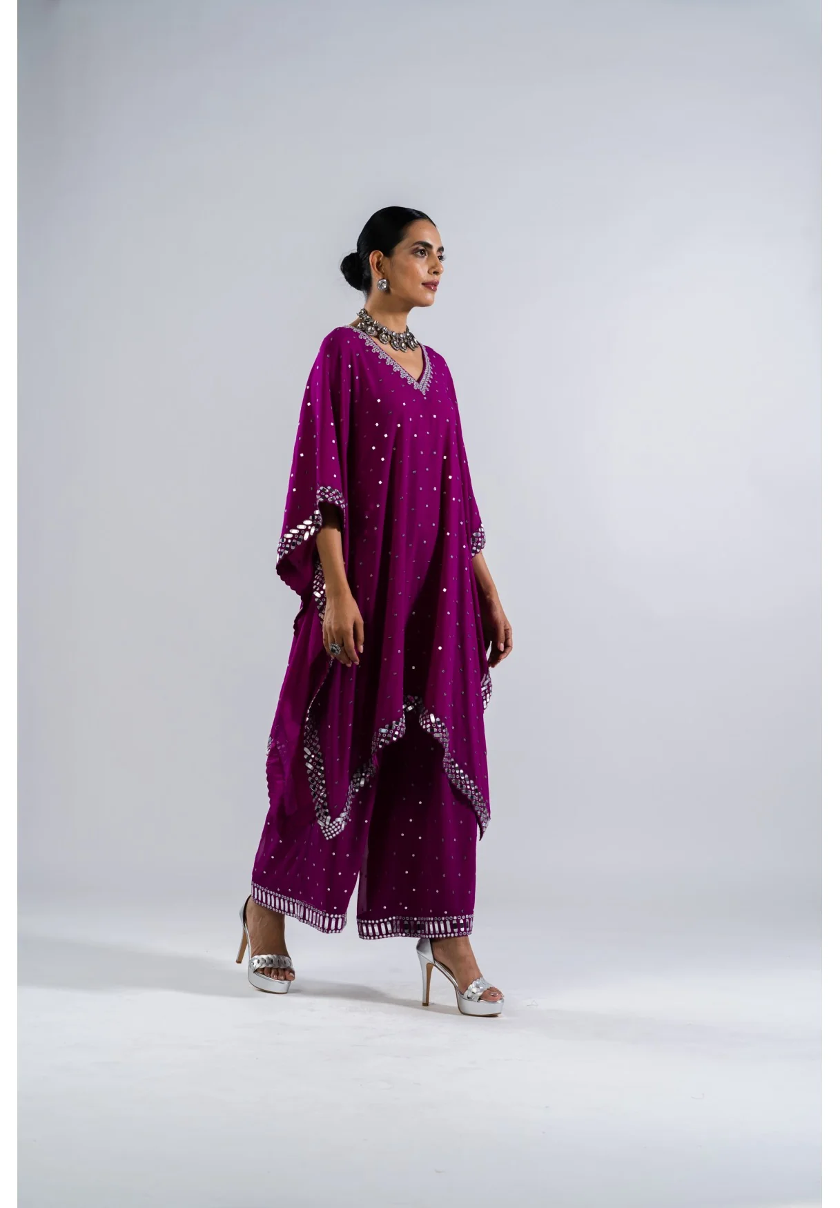 Pop Wine Kaftan Set - Image 4