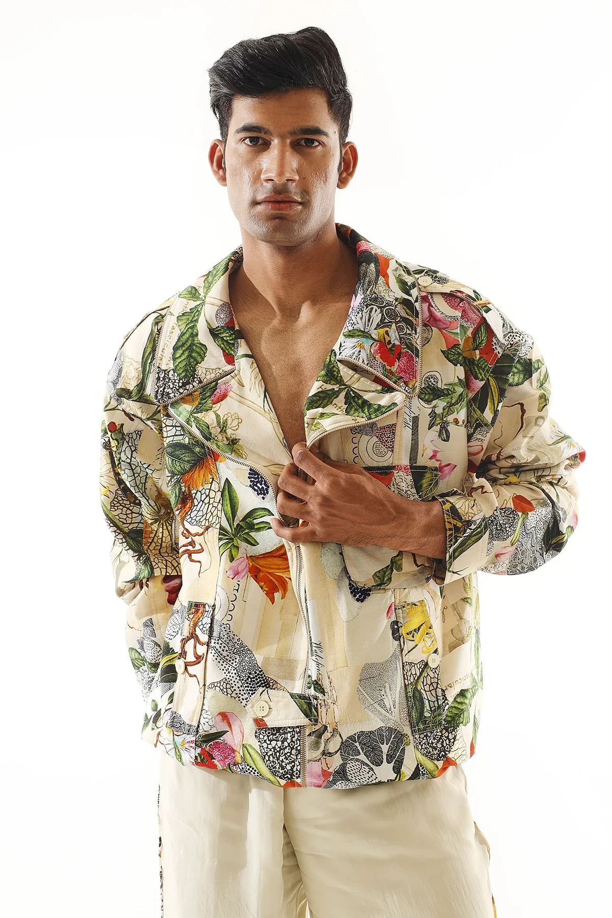Printed Jacket And Jogger Set - Image 2