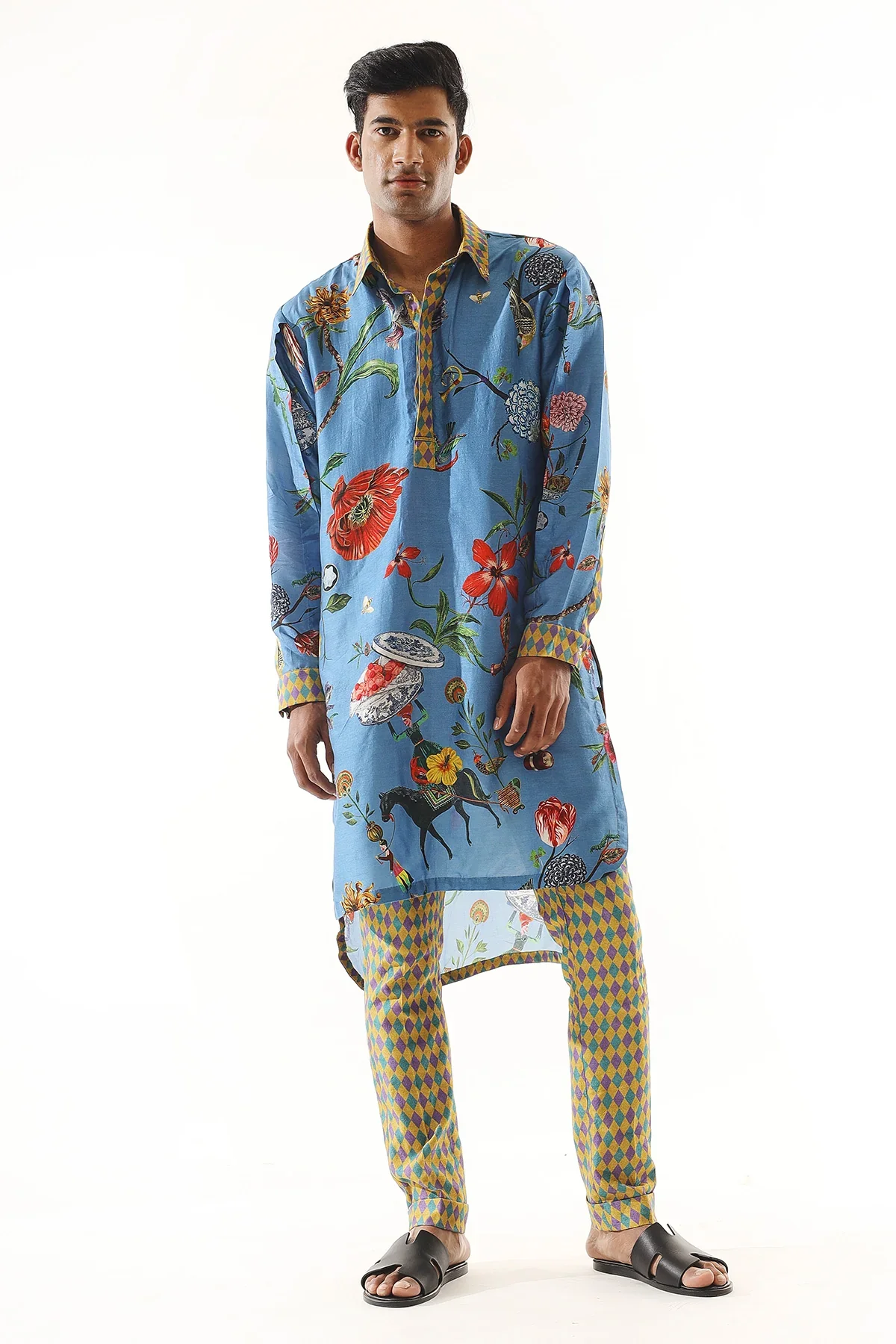 Printed Kurta And Pant Set - Image 3