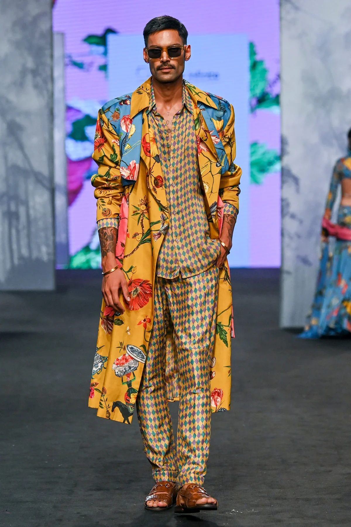 Printed Trench Coat - Image 4
