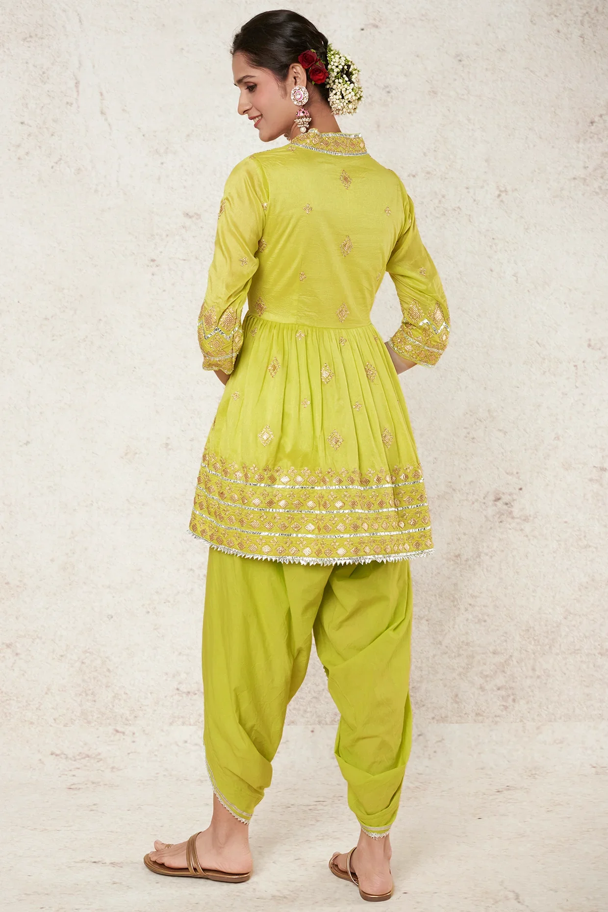Punam Short Peplum With Dhoti - Image 2