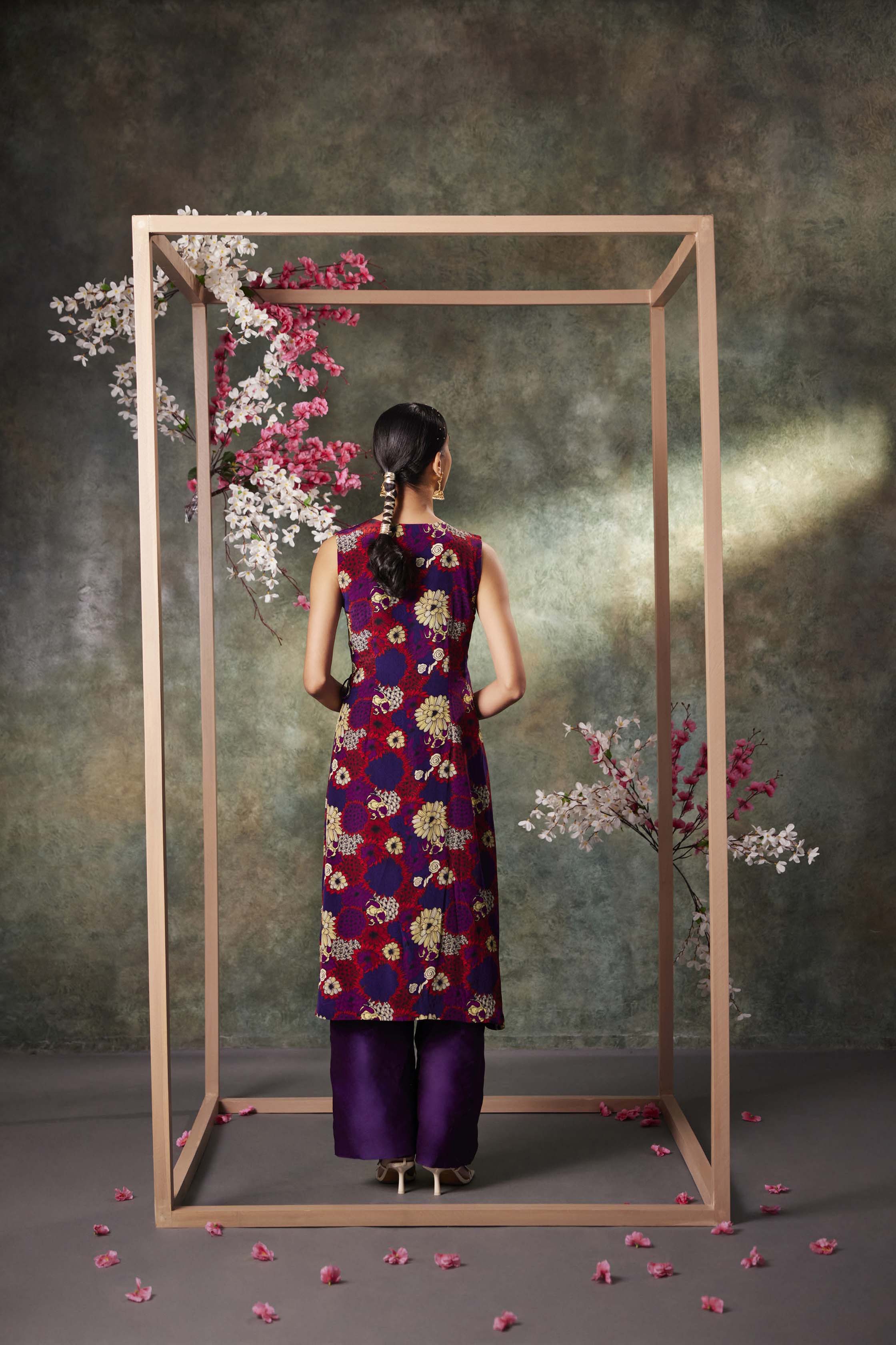 Purple Printed Overlap Kurta And Pants Set With Embroidery - Image 3