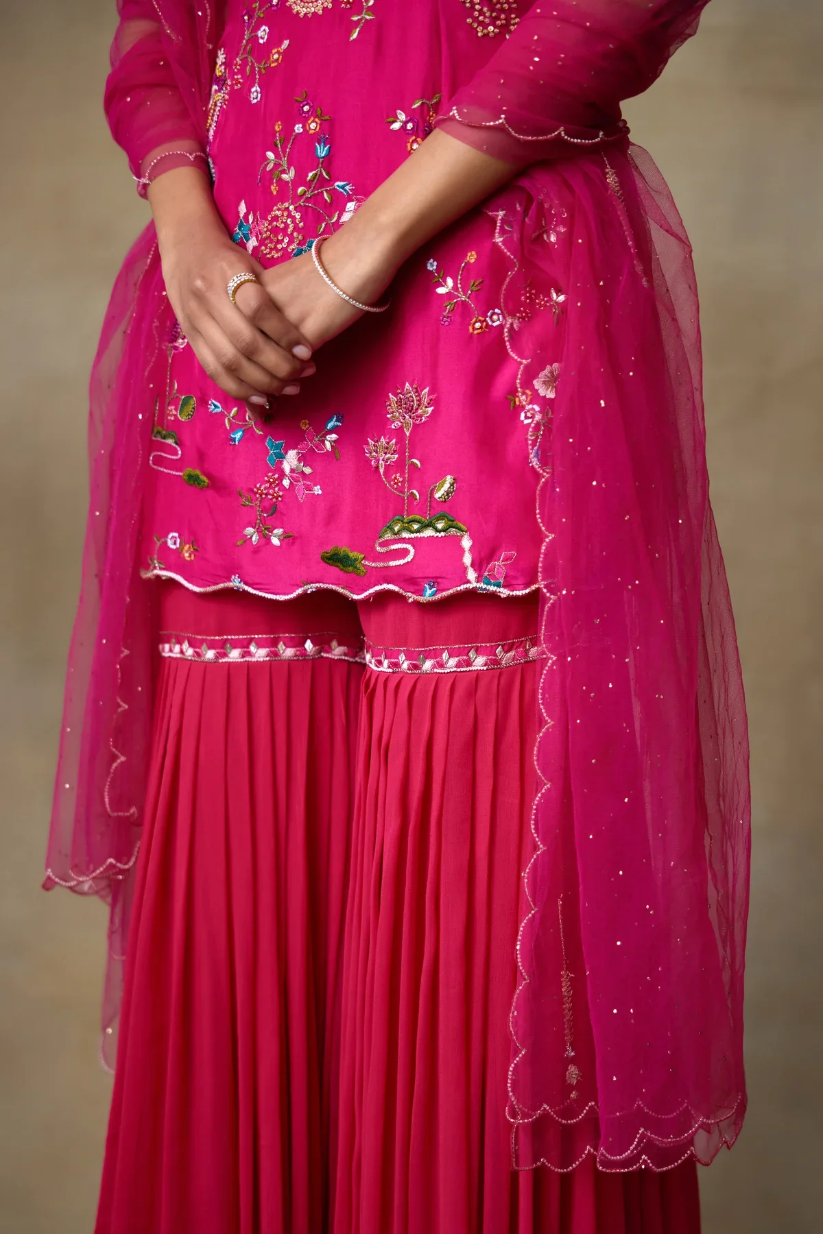 RAVEN - Queen Pink Kurta Set - Image 6