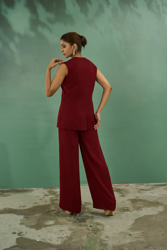 Red Sleeveless Co-Ord Set - Image 4