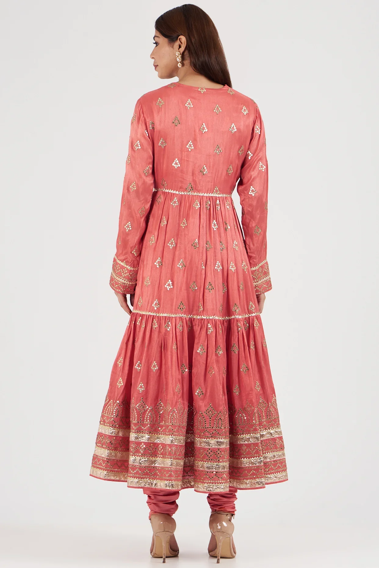 Red Suhana Ag Tiered Churidar With Dupatta - Image 2