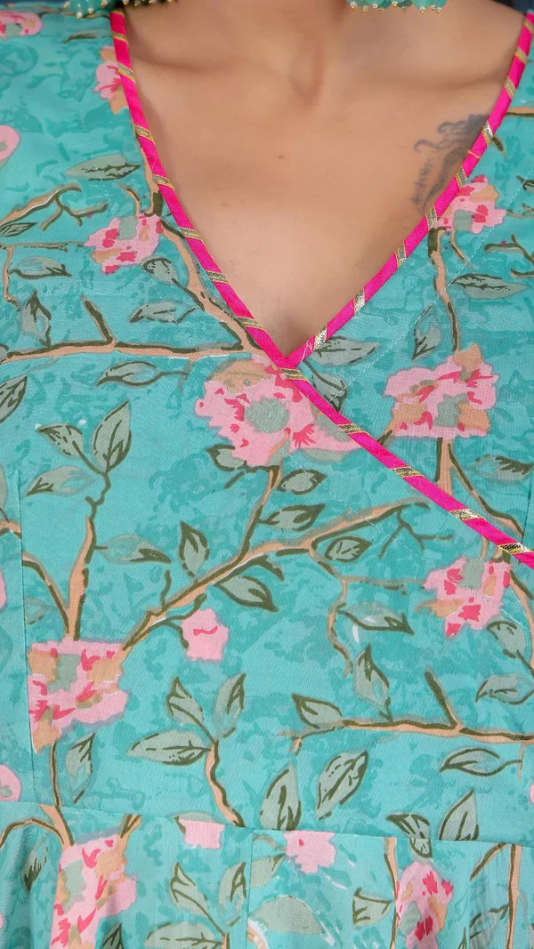 Rosebud Cotton Angrakha Set - Image 13
