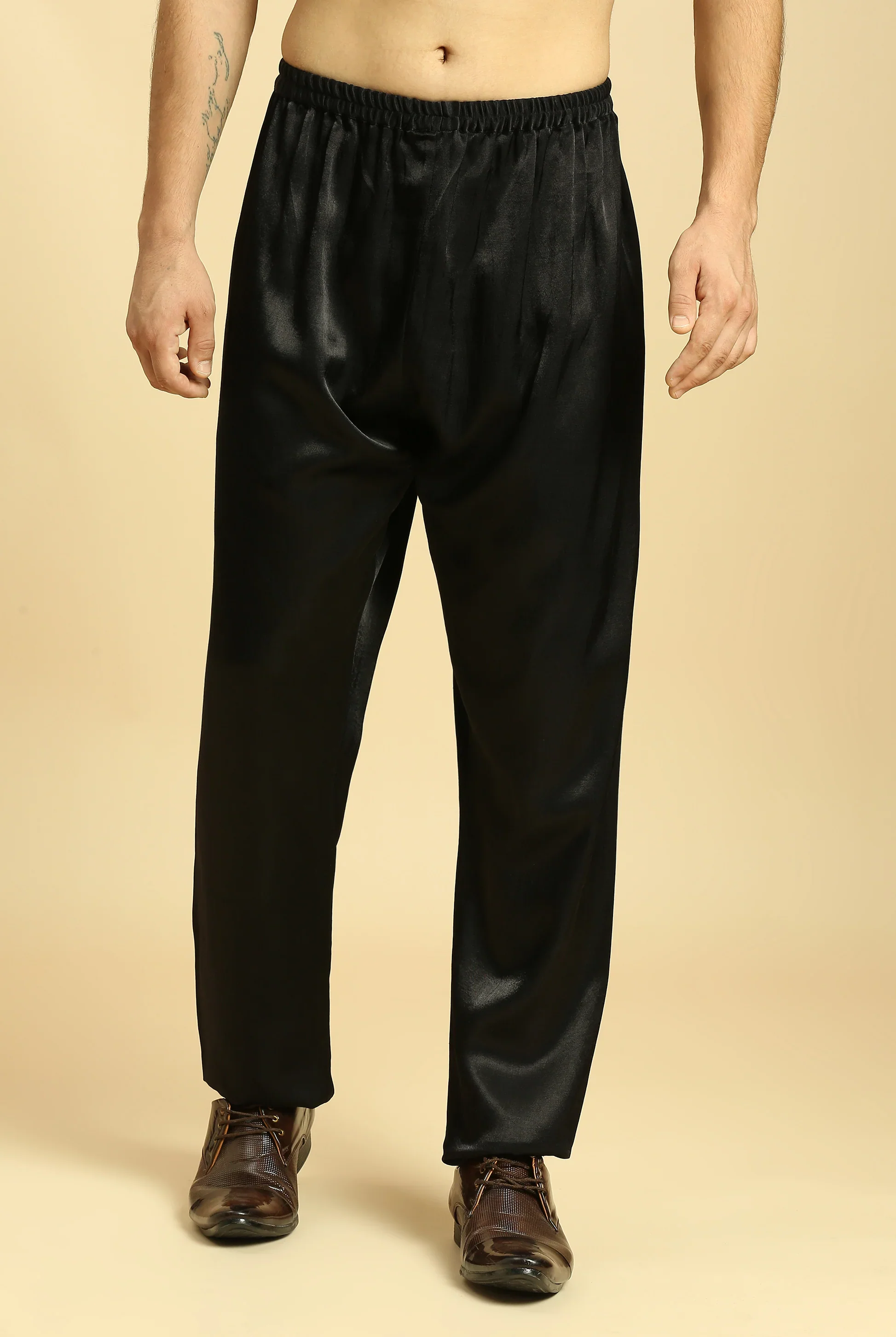 Rust Ajrakh Printed Kurta With Black Pant - Image 6
