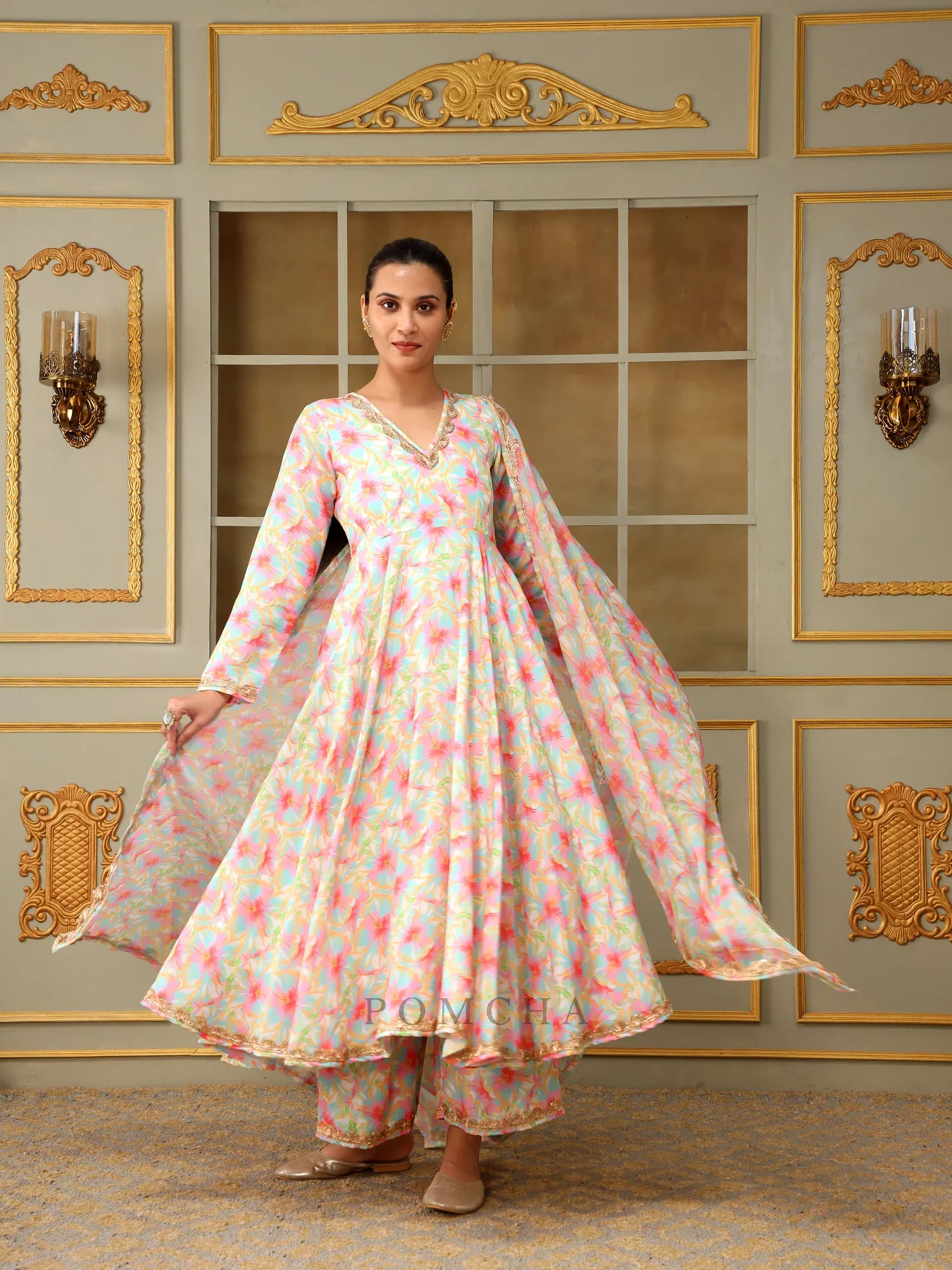 Saadgi Gulistan Anarkali Set - Image 2