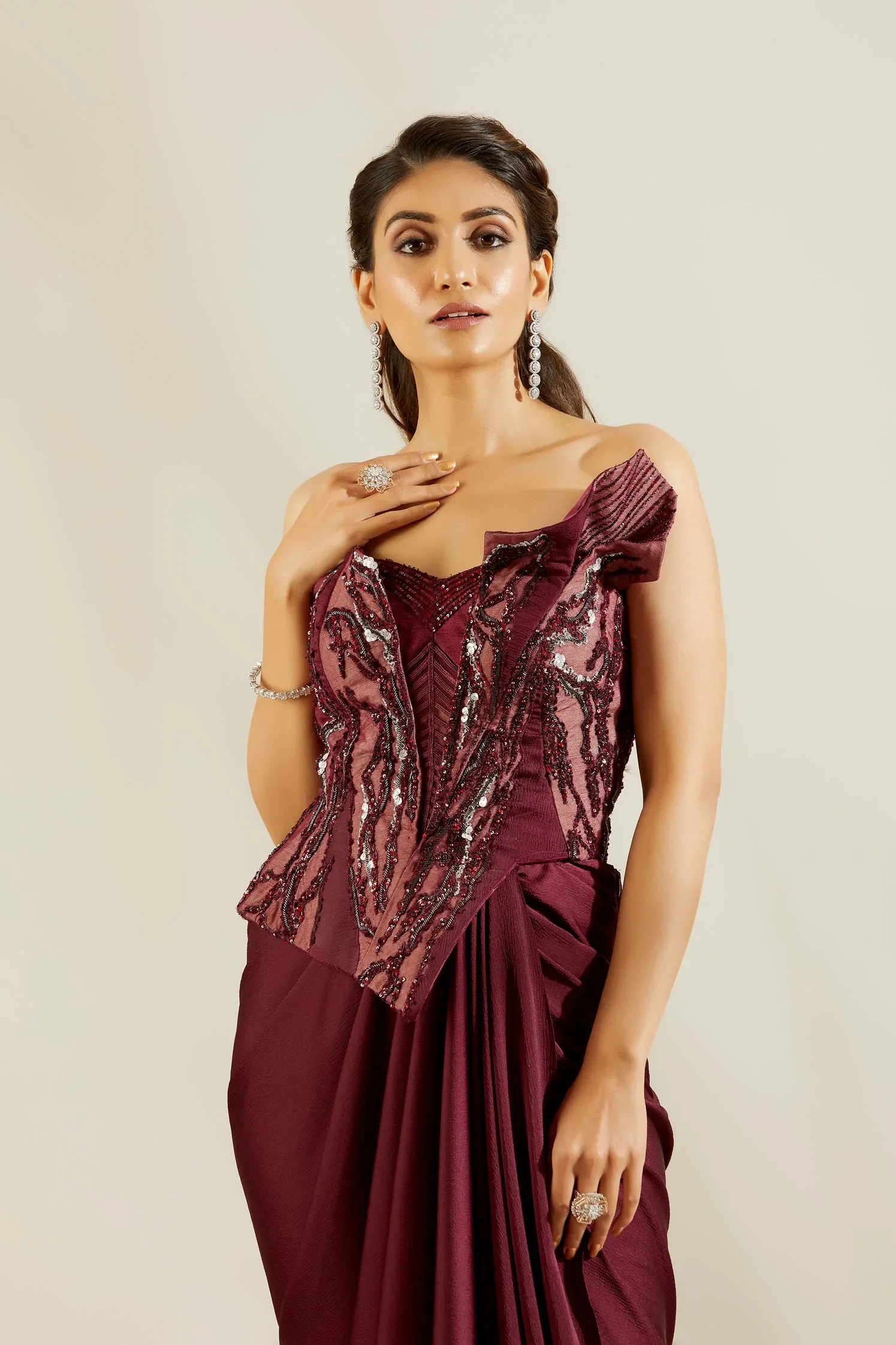 Sculpted Wine Corset Saree - Image 5