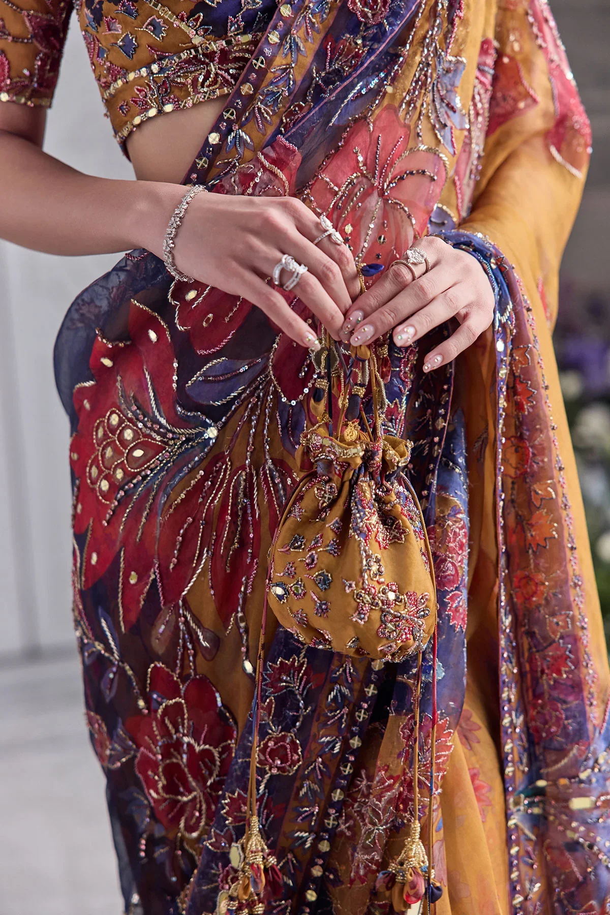 SHAHZAIN - Choli Cut Predrape Embriodered Saree - Image 5
