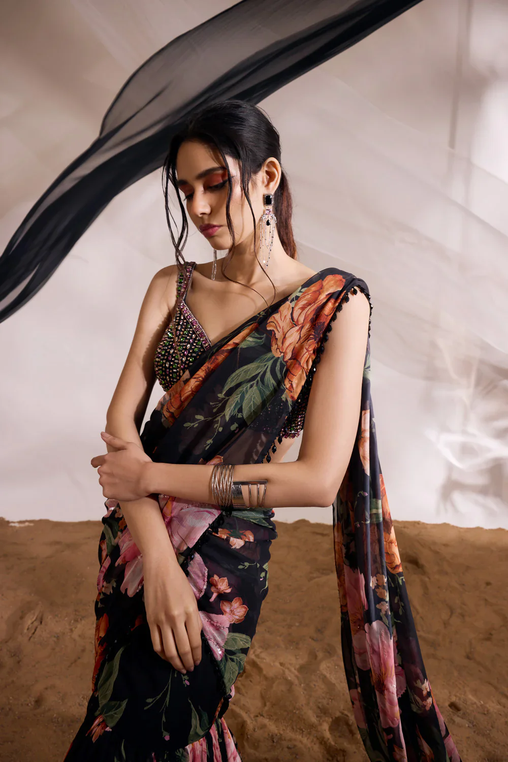 Tessa Saree Set - Image 2