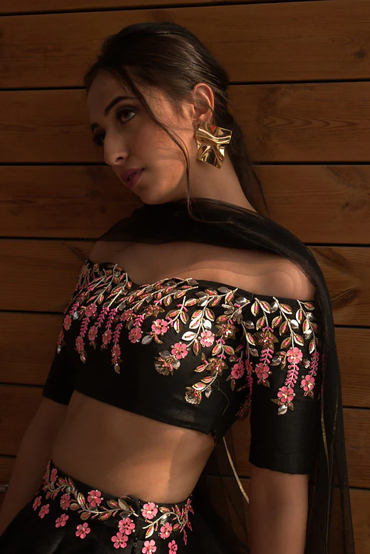 Timeless Dahlia Lehenga Set - Image 4