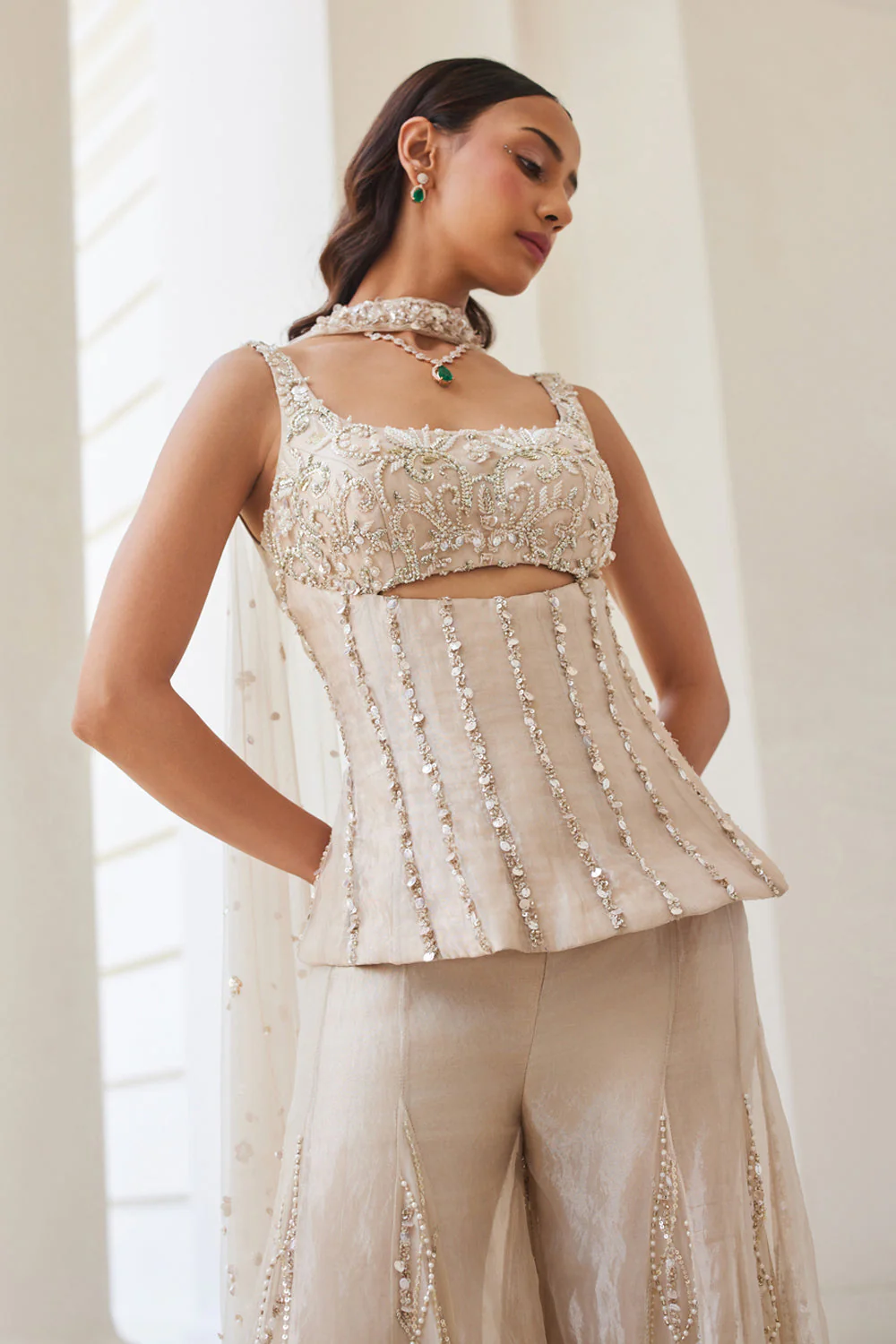 Tissue sharara and corset set - Image 4