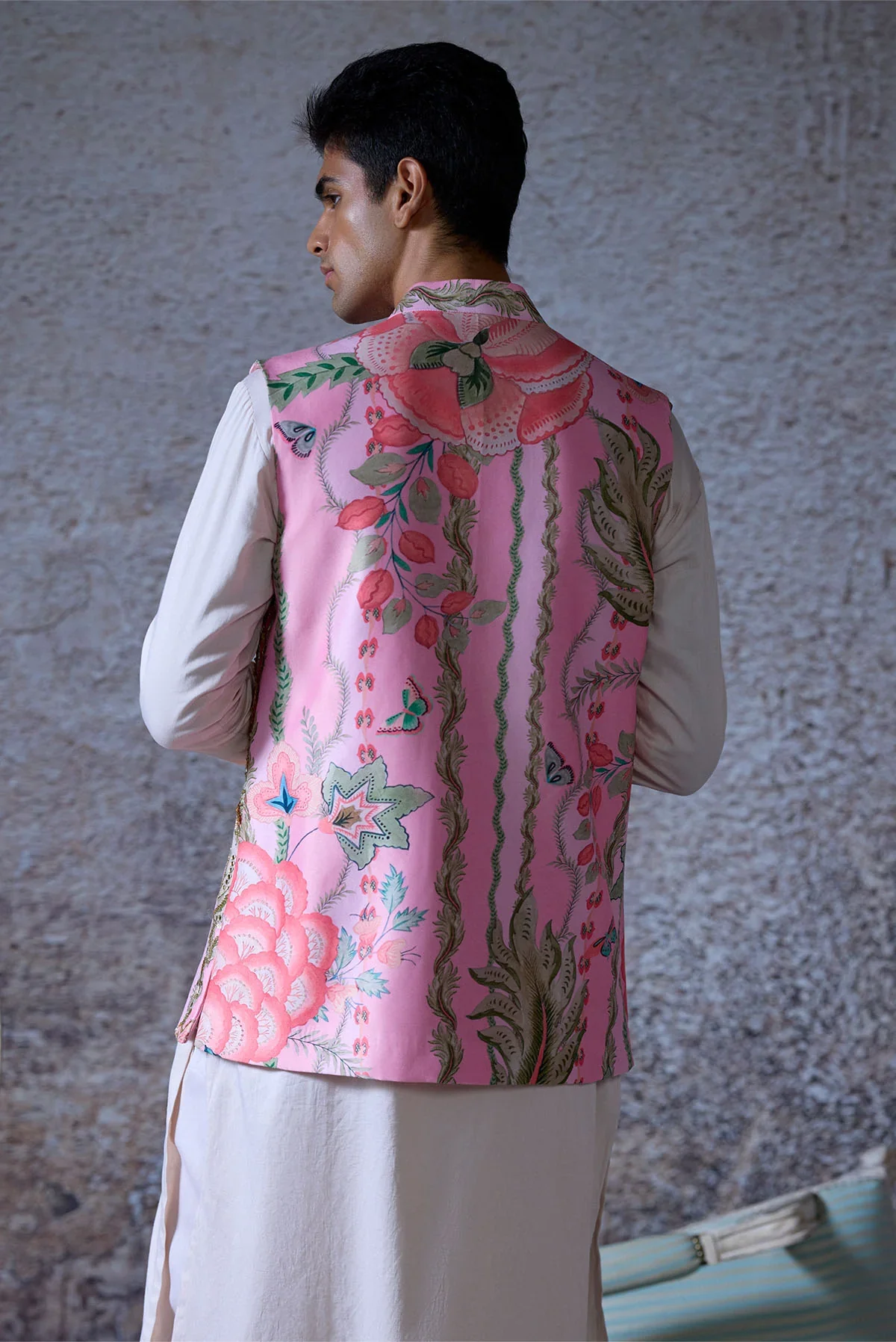 VASU - Embroidered Bandi Set - Image 4