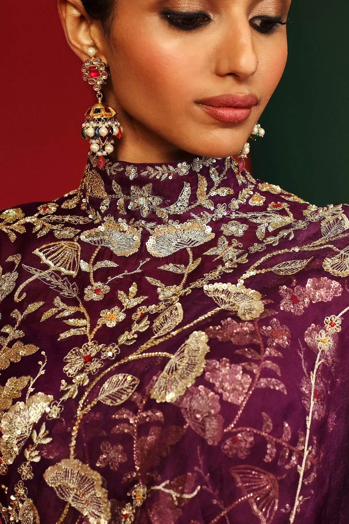 Viara Grapevine Embroidered Pre Stitched Saree - Image 6