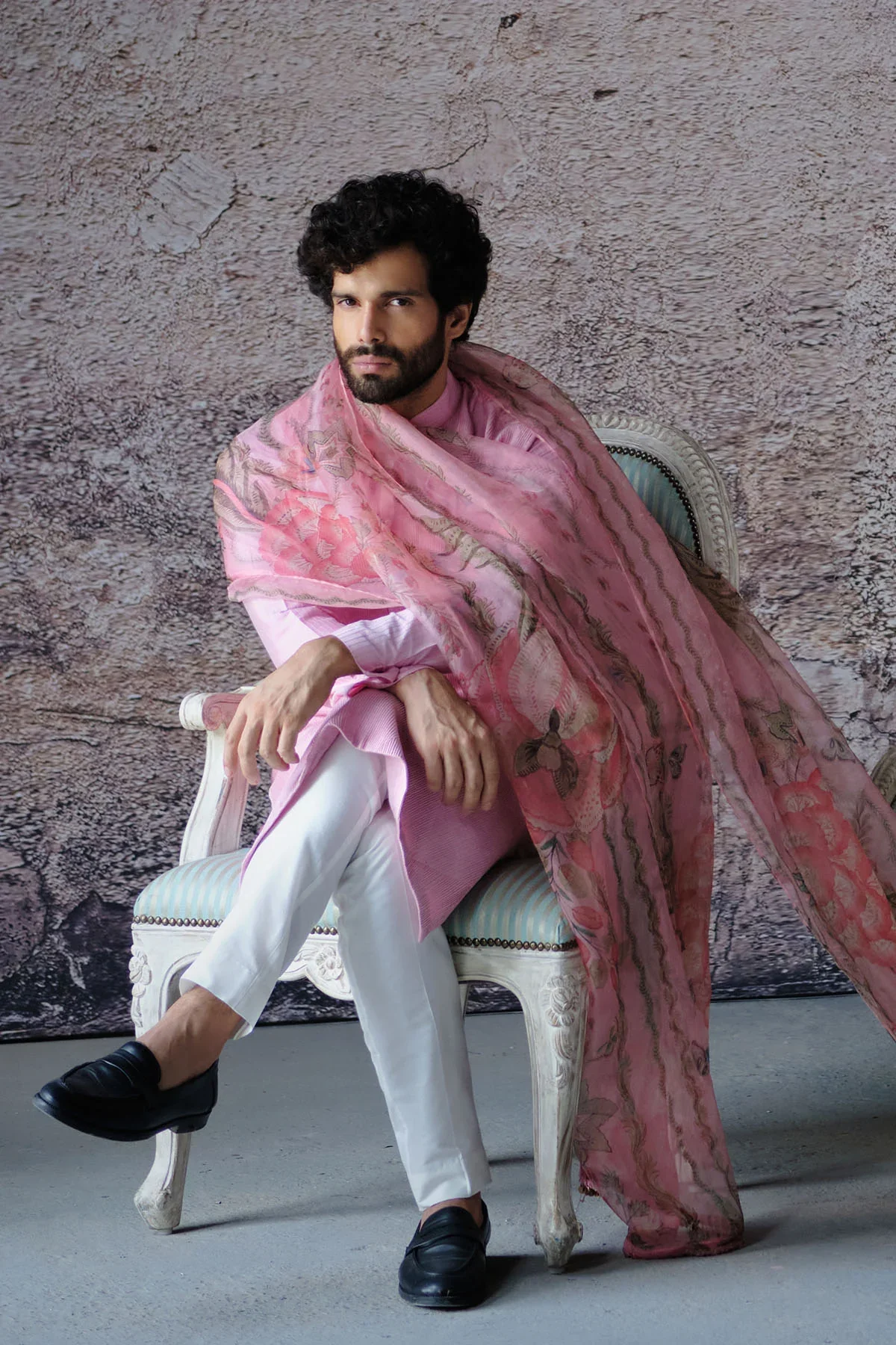 WAKIM - Pintucks Kurta Set with Printed Dupatta - Image 2
