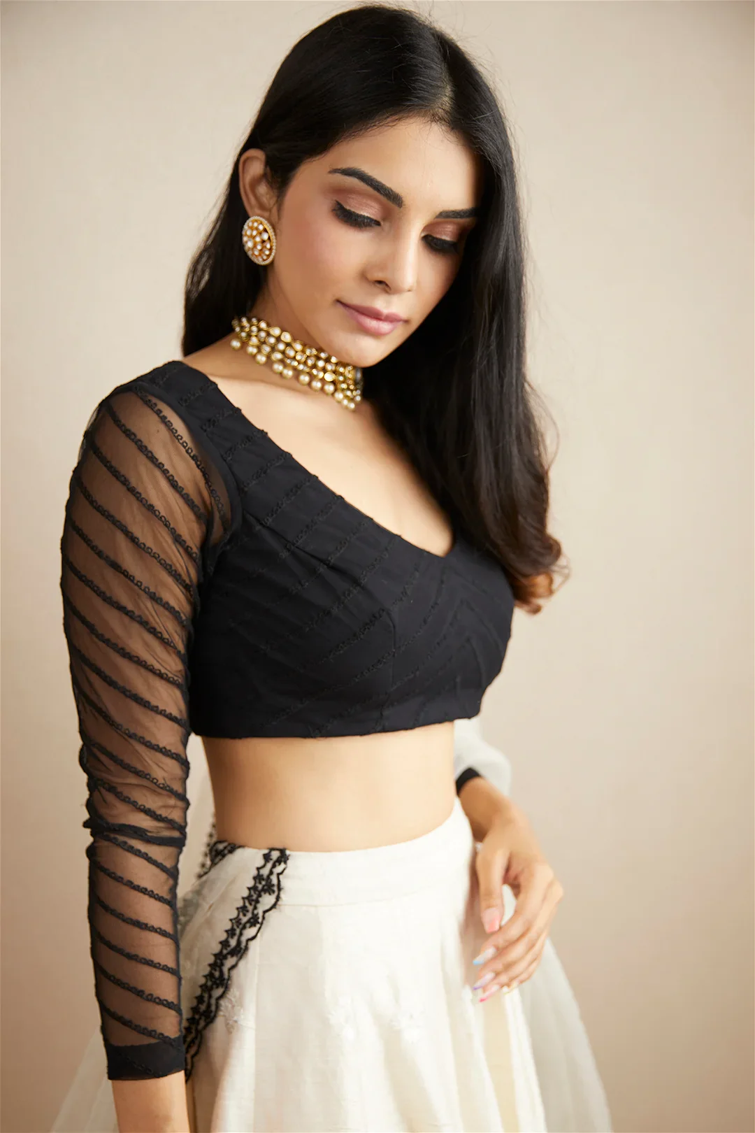 White And Black Raw Silk Lehenga Set - Image 4