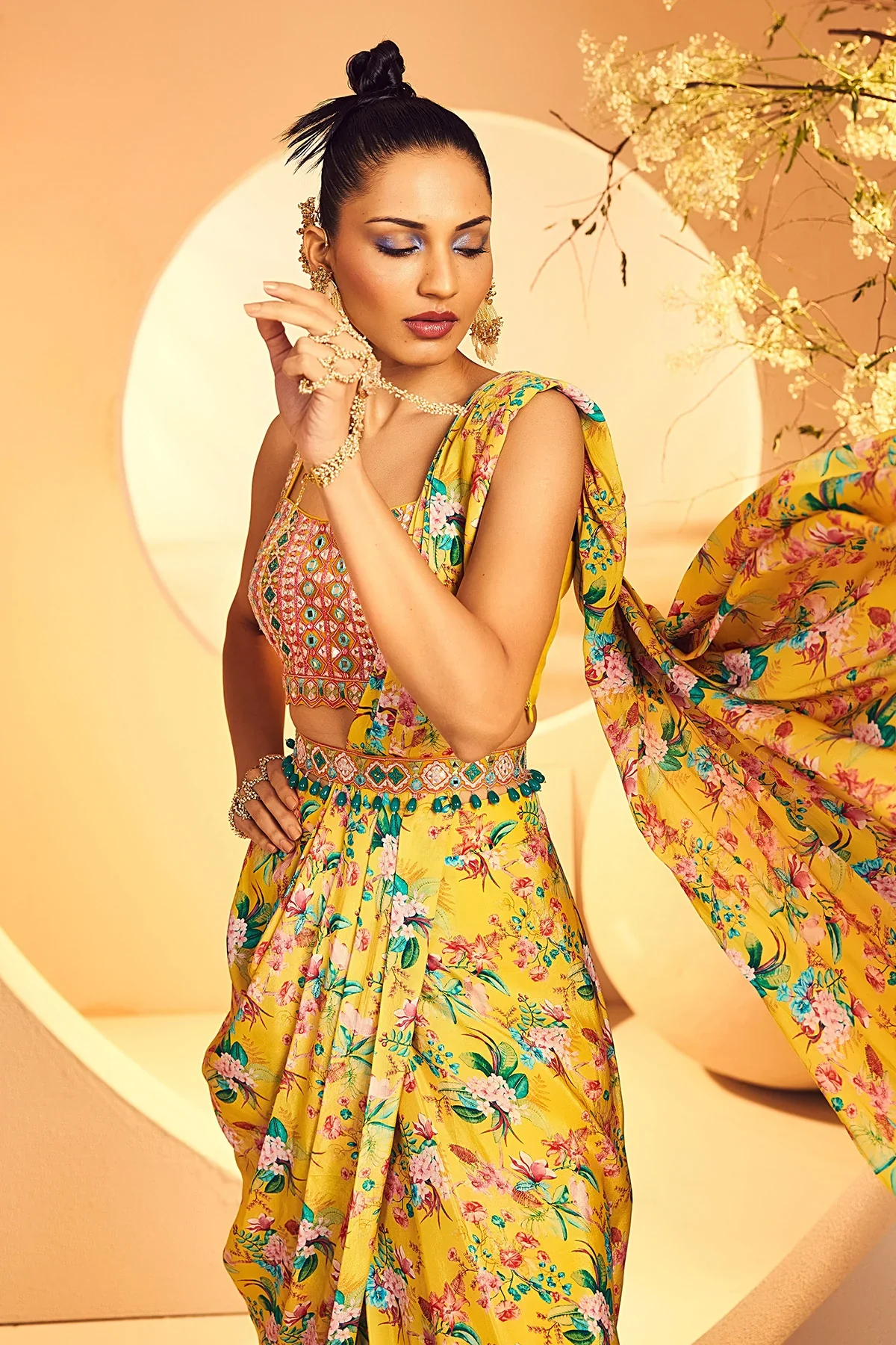 Yellow Pleat Saree - Image 3