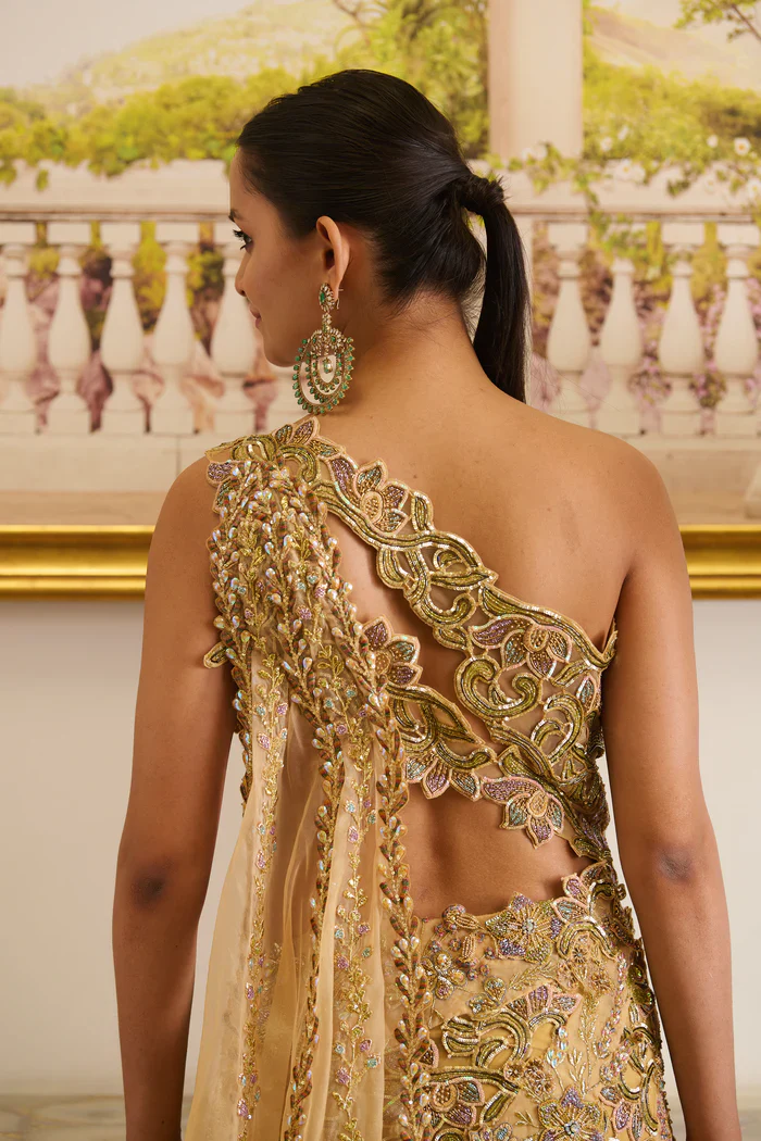 Zyra - Golden One-Shoulder Saree - Image 6